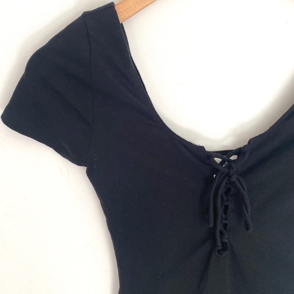 PINK Victoria’s Secret black short-sleeve bodysuit, Size XS - Picture 2 of 9